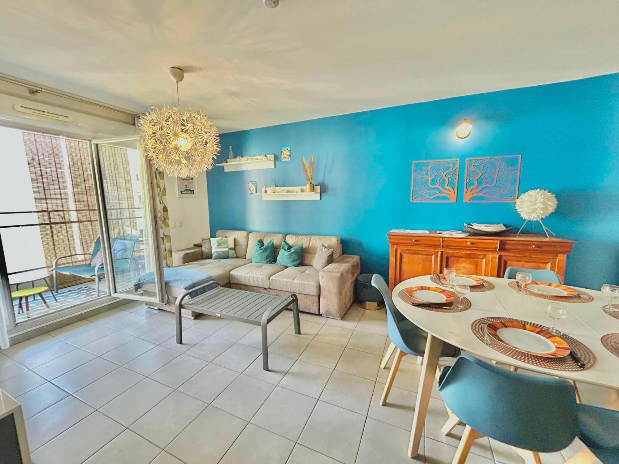 Le 13Or - Appartement De Charme En Plein Centre Ville Avec Parking Et Jolie Terrasse - Panier Joliette Vieux Port Marseille Bagian luar foto